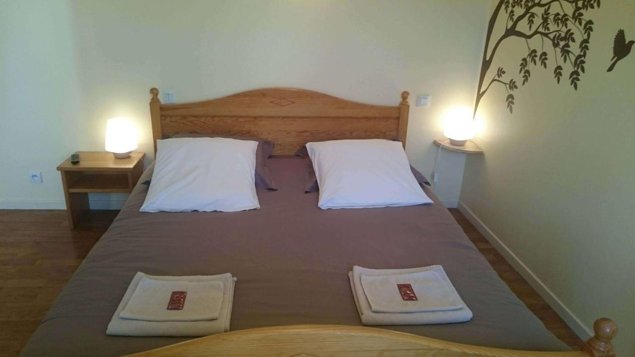 Chambres D'Hotes De L'Auberge L'Astrassadou Rézentières Εξωτερικό φωτογραφία