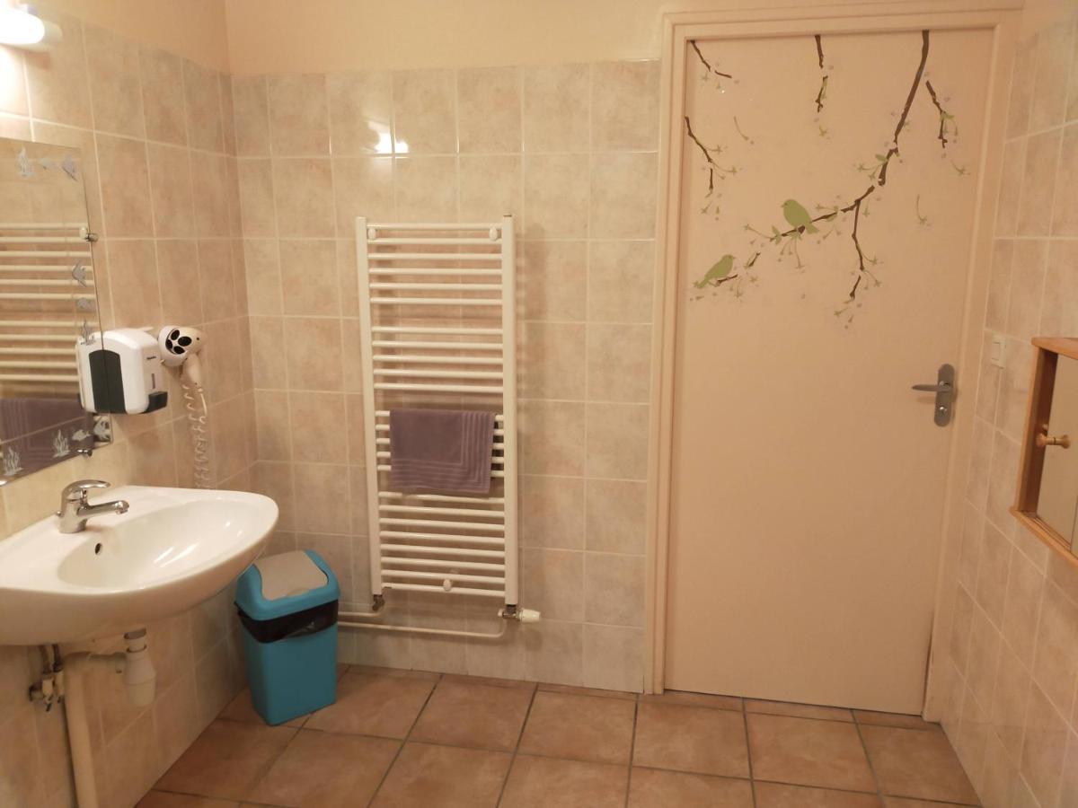 Chambres D'Hotes De L'Auberge L'Astrassadou Rézentières Εξωτερικό φωτογραφία